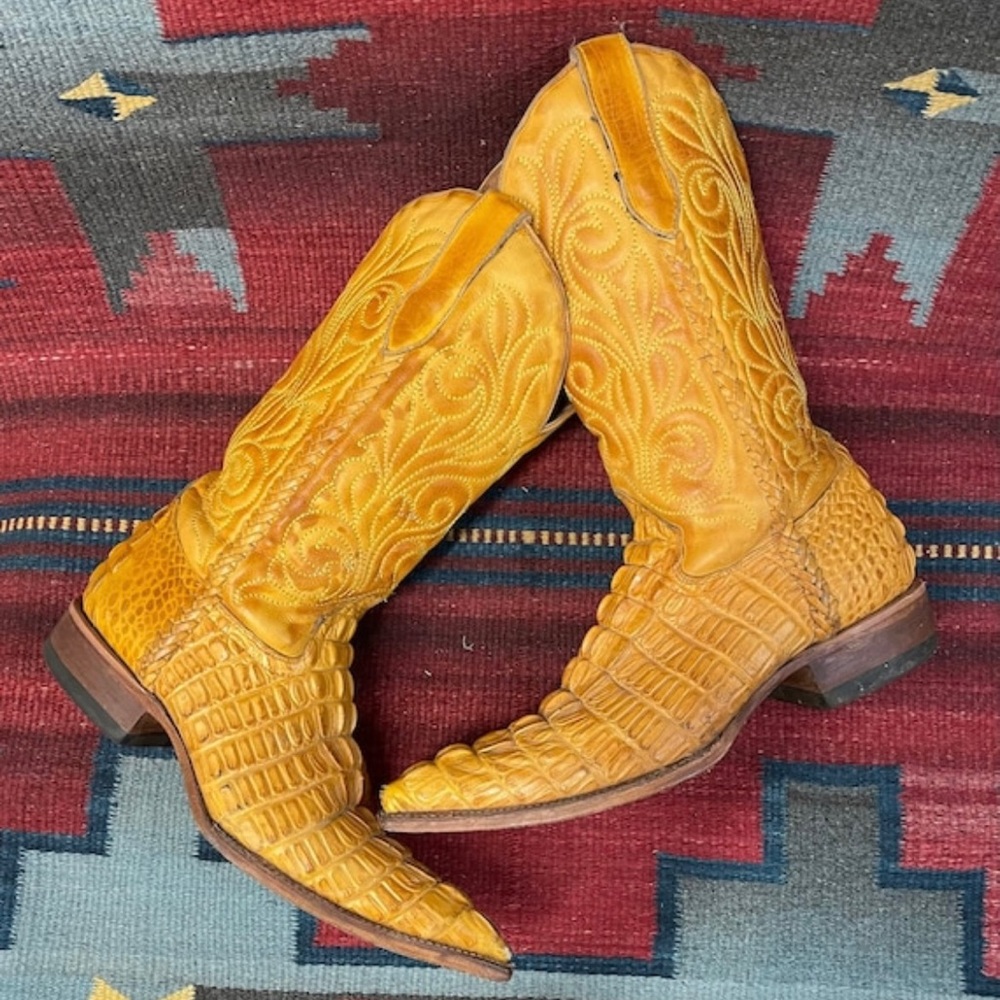 Vintage Crocodile Low Heel Cowboy Western Boots Mens size 7.5 (Ladies 9 - 9.5)